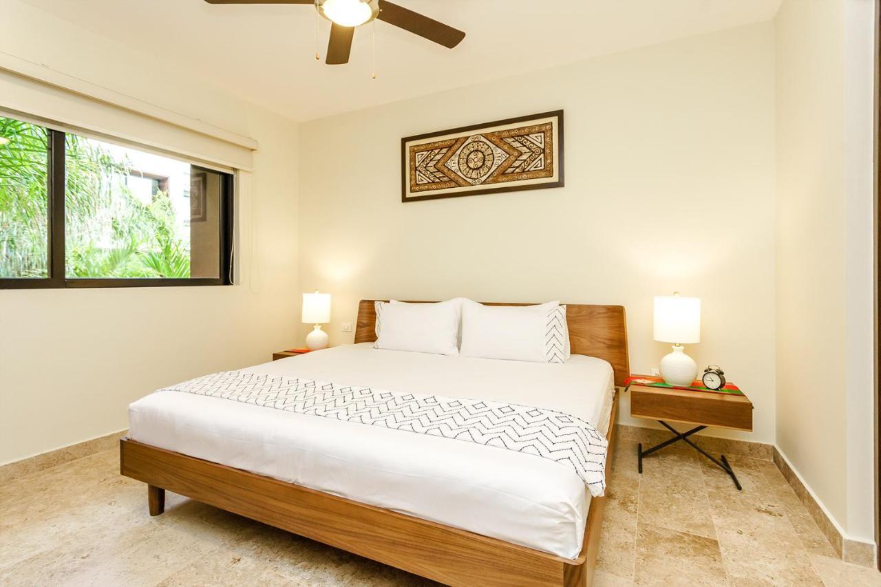 Luxurious Arenis Condo Living By Stella Rentals Playa del Carmen Exterior photo